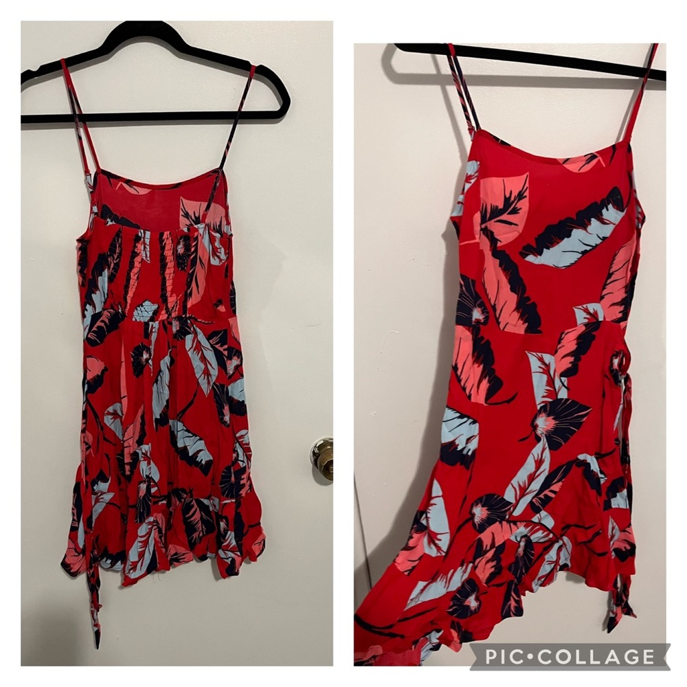 Express red and blue floral dress, size XS/TP